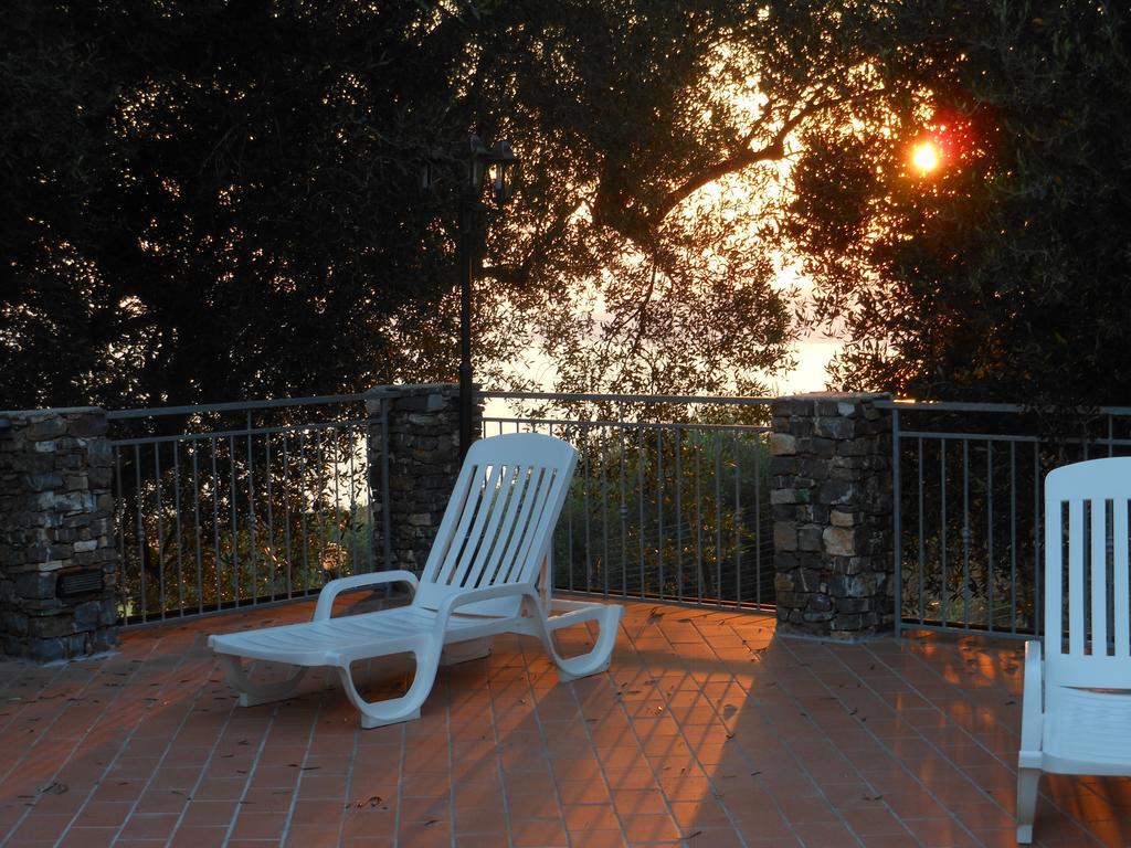 הוילה אשאה Agriturismo La Focazza מראה חיצוני תמונה
