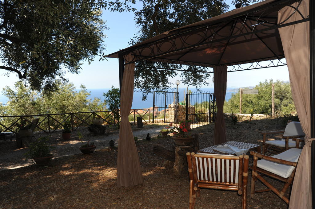 הוילה אשאה Agriturismo La Focazza מראה חיצוני תמונה